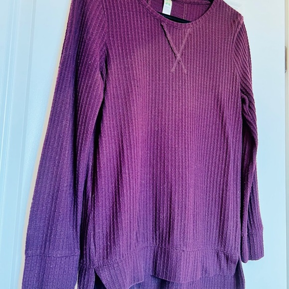 Maroon Waffle Knit Sweater - Picture 2 of 4